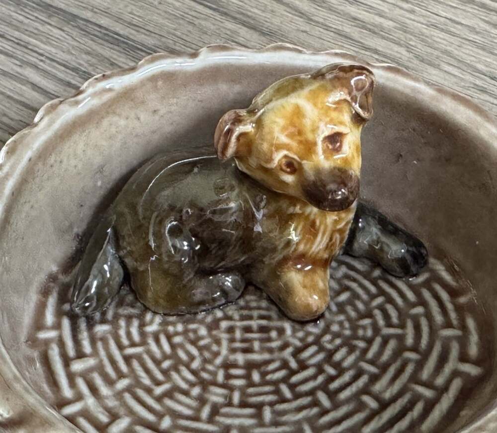 Vtg Wade England Whimsies Dogs & Puppies Yorkie Pup Basket Porcelain Figurine 3”